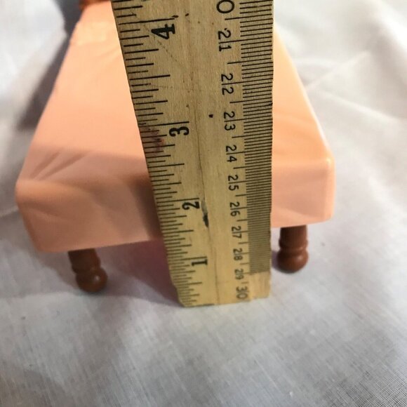 Fisher Price Loving Family Bed Dollhouse Double Poster Parents Bedroom Pink - Picture 11 of 12